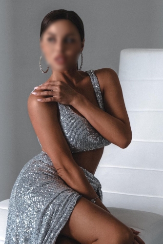 Алла - Индивидуалка Питера, размер груди 3, метро Новочеркасская